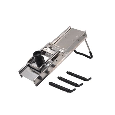 Мандолина (овощерезка) 40*12 см. с 3-мя насадками и толкателем, нерж и пластик MGsteel /1/6/