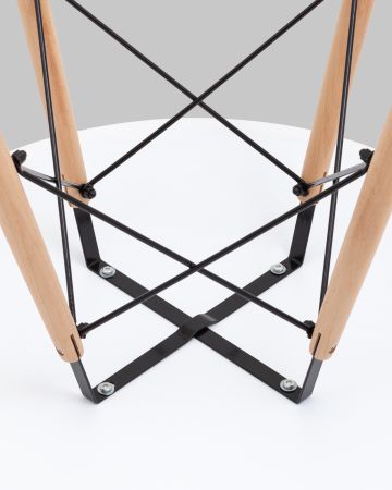 Стол Eames DSW NEW D80