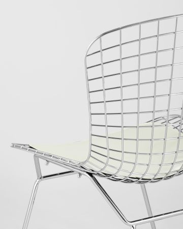Стул обеденный Bertoia хромированный с белой подушкой