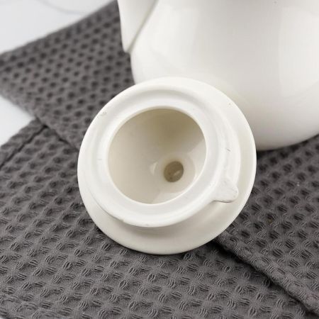 Чайник 450 мл d 10,1 см h11 см белый фарфор P.L. Proff Cuisine [1]