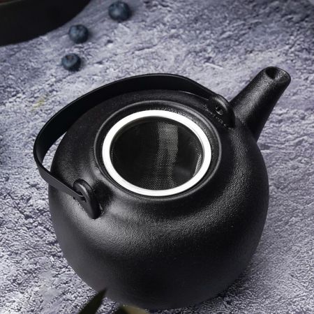 Чайник 950 мл d 14 см h10,5 см с ситом Smooth Black Raw Stellar P.L. Proff Cuisine [1]