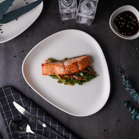 Блюдо овальное 32*27 см h3,5 см White Island By Bone Innovation [6]