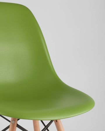 Стул Eames DSW зеленый
