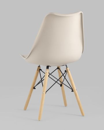 Стул Eames Soft бежевый