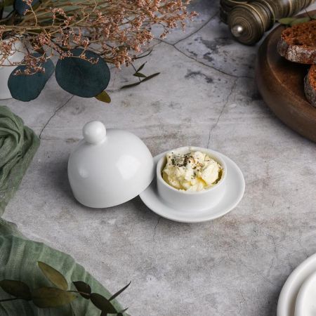 Масленка икорница d 5,5 см 30 мл с крышкой белая фарфор P.L. Proff Cuisine