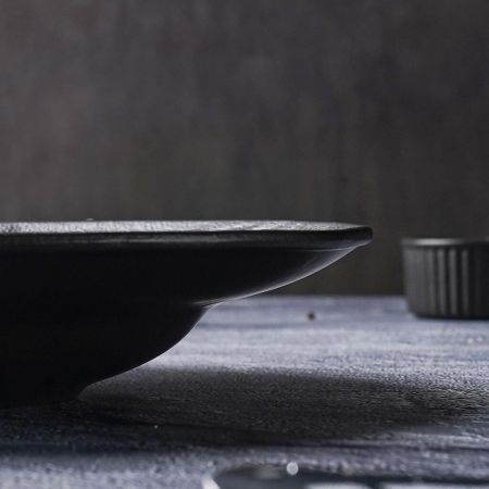Тарелка глубокая 450 мл d 28,5 см h5 см для пасты/салата Black Raw Stellar P.L. Proff Cuisine [1]