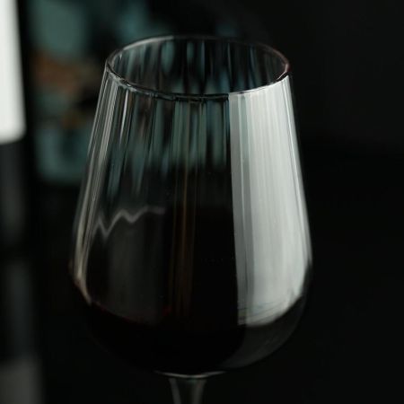 Бокал для вина 330 мл "Optical" d 7,7 см h22 см P.L. - BarWare [6]