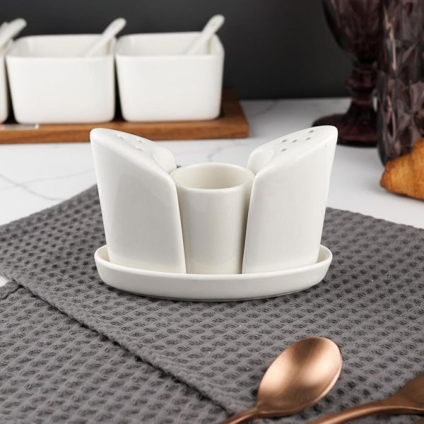 Набор для специй 3 предмета 12,5*6,7 см h9 см на подставке белый фарфор P.L. Proff Cuisine [1]