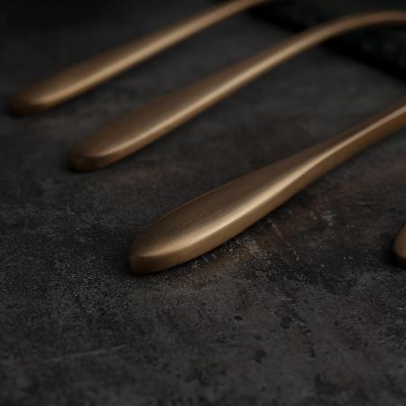 Нож столовый 23,5 см матовый цвет светлая медь PVD Alessi-Copper P.L. [12]