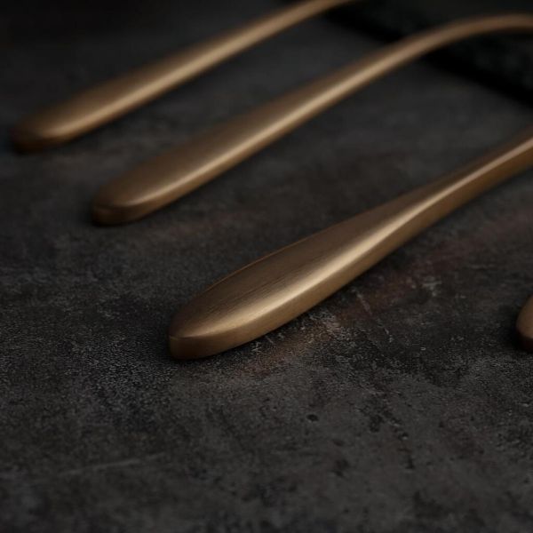 Нож столовый 23,5 см матовый цвет светлая медь PVD Alessi-Copper P.L. [12]