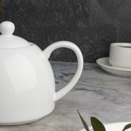 Чайник 760 мл d 13,2/6,8 см h12 см белый фарфор P.L. Proff Cuisine [1]