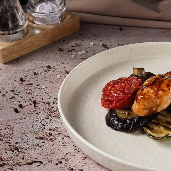 Тарелка с бортом d 27 см h3 см Elephant Ivory P.L. Proff Cuisine [1]