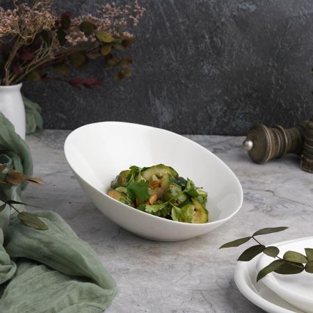 Салатник 150 мл d 17,5 см h8/3 см скошенный белый фарфор P.L. Proff Cuisine [6]