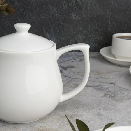 Чайник 700 мл d 11,5 см h10,4 см белый фарфор P.L. Proff Cuisine [1]