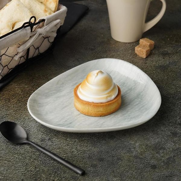 Тарелка 19*16,5 см овальная Ombra Island Gray By Bone Innovation [6]