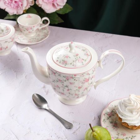 Чайник 900 мл Retro Ritz-La Vie En Rose Noble [1]